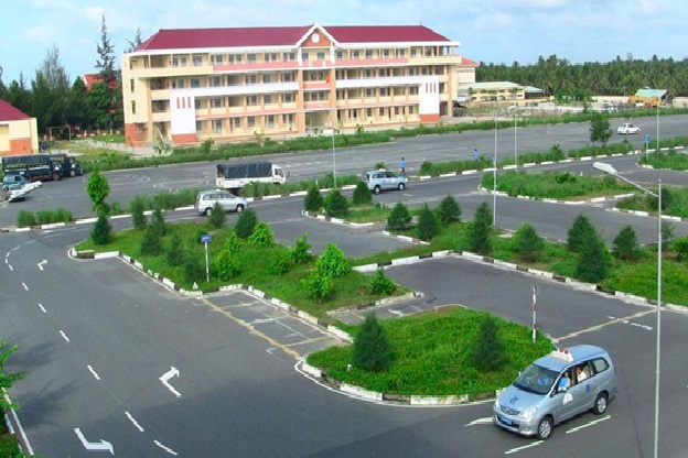 Hình 2: Kết hợp cùng với lý thuyết, học viên sẽ được trải nghiệm sân tập đầy thử thách.